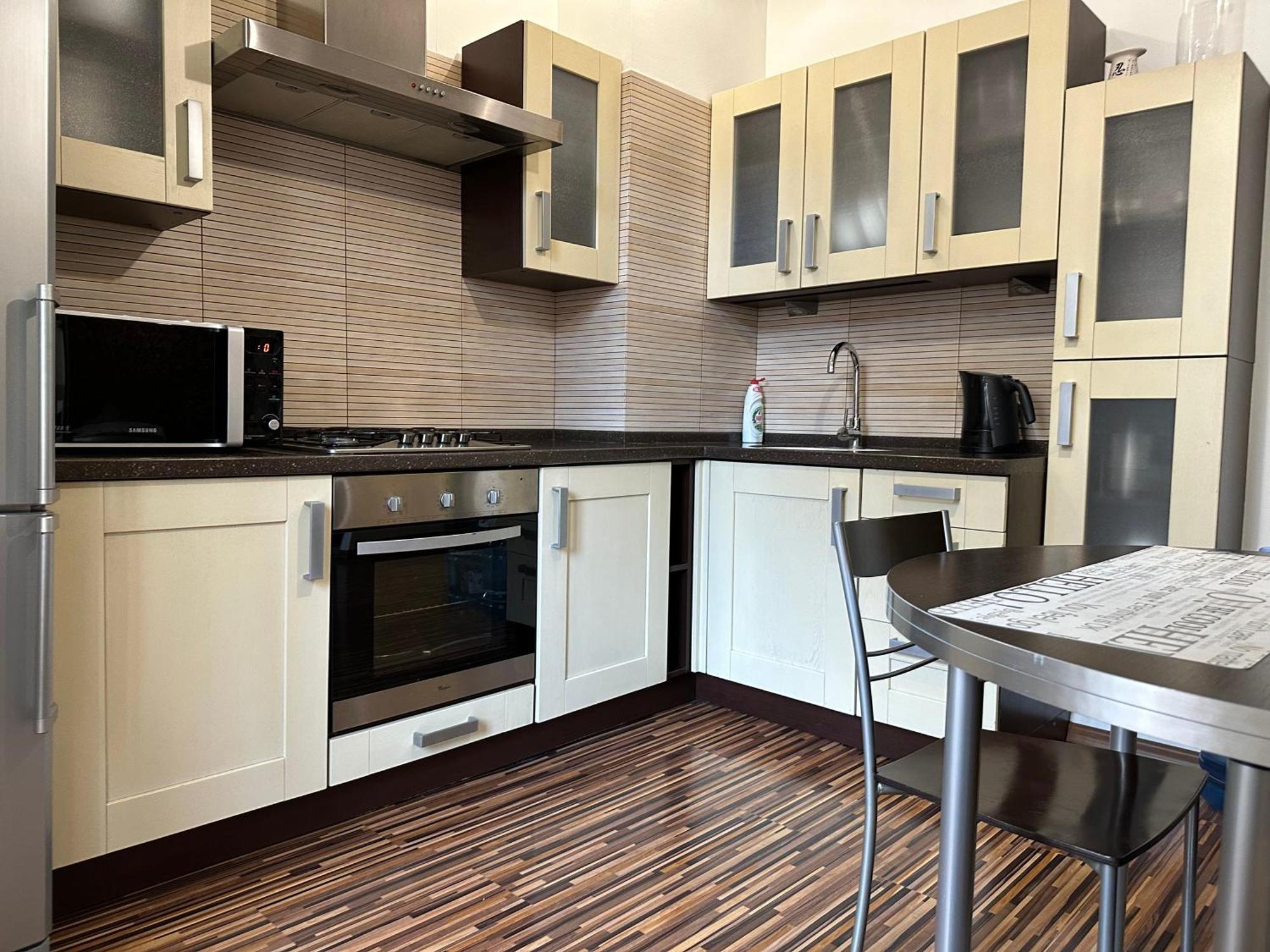 Апартаменты На Бассейной Kiew Exterior foto
